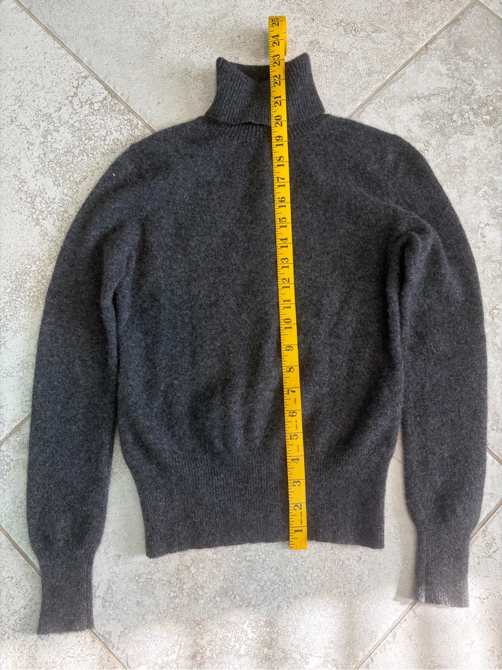 Peck & Peck Cashmere Dark Charcoal Turtleneck Sweater